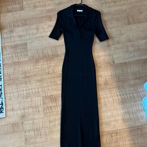 Good American ribbed dress; Deep V; size 3 on black; like new